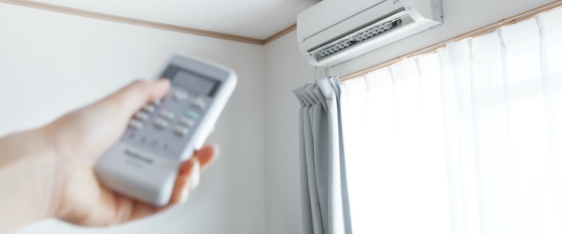 The Convenience of Remote Control for Ductless HVAC Systems